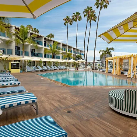 Marina del Rey Hotel-3